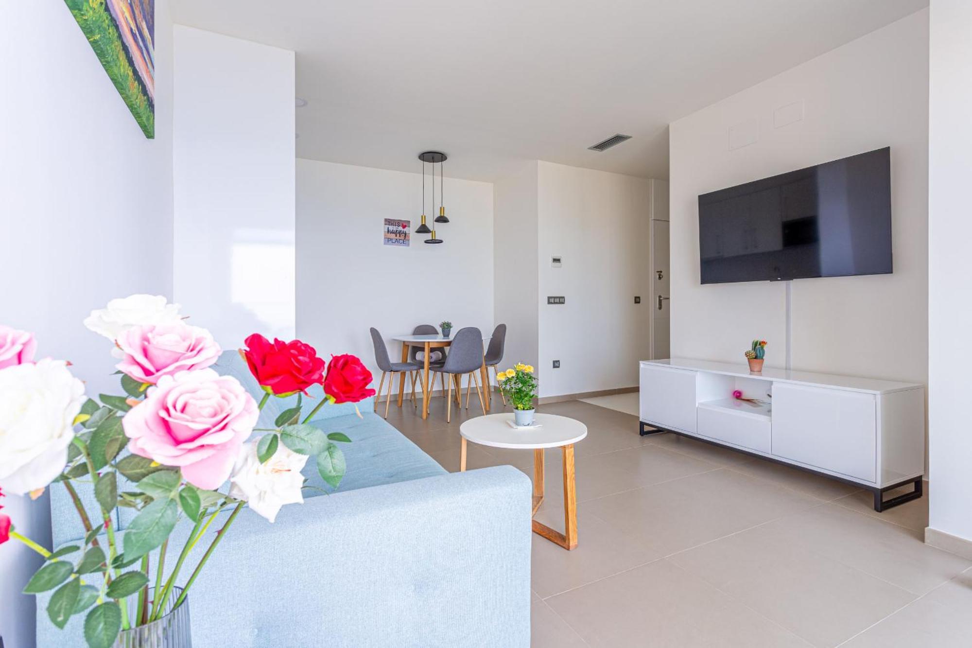 Intempo By Holuxe - 272 - 27Th Floor Apartment เบนิดอร์ม ภายนอก รูปภาพ